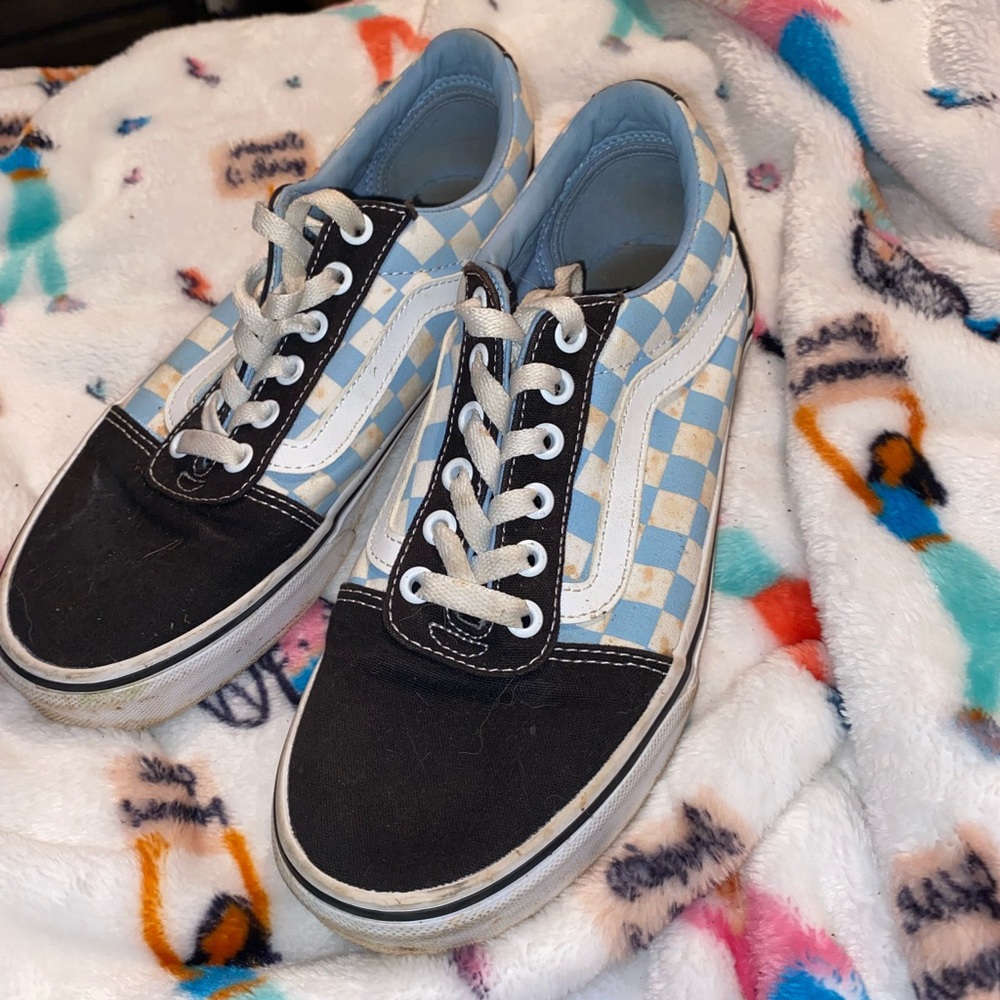 checkered vans